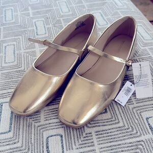 Banana Republic gold Mary Jane’s